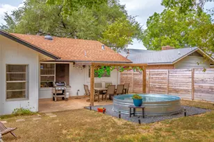 10201 Parkfield Dr, Austin, TX 78758 - Photo 33