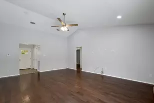 6307 Smith Oak Trail, Austin, TX 78749 - Photo 9