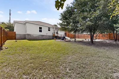 212 Kipahulu Drive, Bastrop, TX 78602 - Photo 37