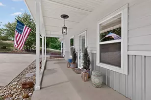 212 Kipahulu Dr, Bastrop, TX 78602 - Photo 5