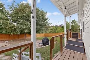 212 Kipahulu Dr, Bastrop, TX 78602 - Photo 31