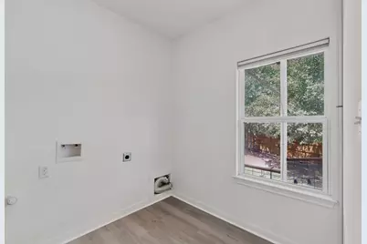 212 Kipahulu Drive, Bastrop, TX 78602 - Photo 29