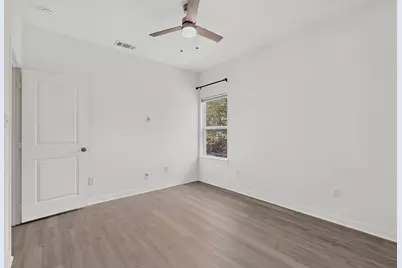 212 Kipahulu Drive, Bastrop, TX 78602 - Photo 27