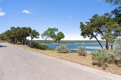 6203 Lakeshore Drive, Lago Vista, TX 78645 - Photo 11