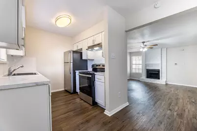 210 Lake Drive W #116, Taylor, TX 76574 - Photo 5