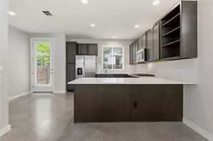 801 N Bluff Dr, Austin, TX 78745 - Photo 5