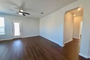 1005 Estes Park, Taylor, TX 76574 - Photo 9