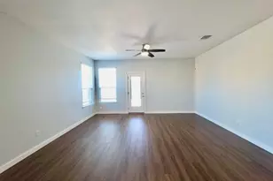 1005 Estes Park, Taylor, TX 76574 - Photo 7