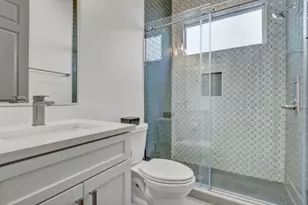 4703 Louis Ave, Austin, TX 78721 - Photo 15