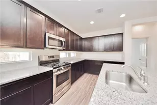 18325 Urbano Dr, Pflugerville, TX 78660 - Photo 9