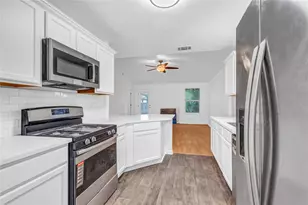 16613 Jaron Dr, Manor, TX 78653 - Photo 11