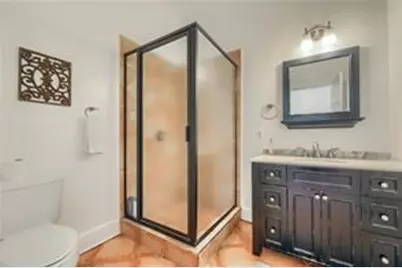 911 E 2nd Street, Austin, TX 78702 - Photo 27