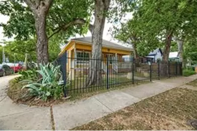 911 E 2nd Street, Austin, TX 78702 - Photo 5