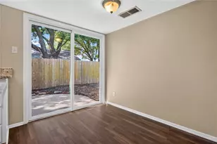 2201 Deadwood Dr, Austin, TX 78744 - Photo 7