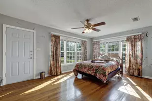 800 N Bishop St, San Marcos, TX 78666 - Photo 5