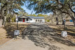 234 Woodcreek Dr, Wimberley, TX 78676 - Photo 35