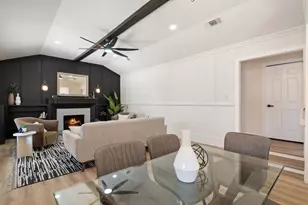 234 Woodcreek Dr, Wimberley, TX 78676 - Photo 11