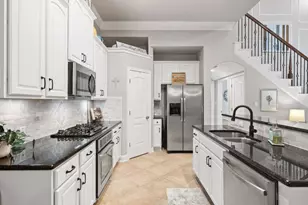 218 Sunrise Ridge Loop, Lakeway, TX 78738 - Photo 7