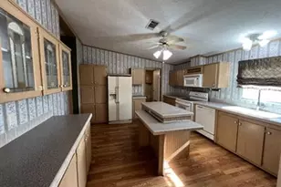 99 Roots Rd, Martindale, TX 78655 - Photo 9