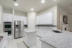 9704 Cinnabar Trail, Austin, TX 78726 - Photo 11