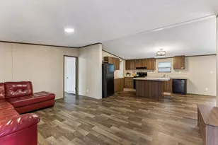 135 Plumeria Dr, Dale, TX 78616 - Photo 5