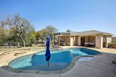 1000 Jonathan Cove, Georgetown, TX 78628 - Photo 35