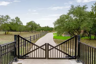 812 Jennings Branch Rd, Georgetown, TX 78633 - Photo 39