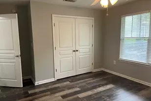 1725 Harvey Mitchell Pkwy S, College Station, TX 77840 - Photo 11