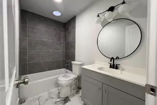 3310 Hycreek Dr, Austin, TX 78723 - Photo 15