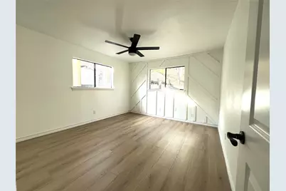 3310 Hycreek Drive, Austin, TX 78723 - Photo 7