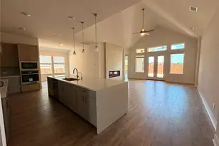 2212 Tobiano Trce, Georgetown, TX 78633 - Photo 3