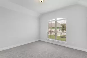 2212 Tobiano Trce, Georgetown, TX 78633 - Photo 11