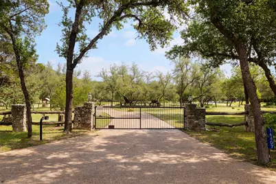 16407 Jackson Street, Volente, TX 78641 - Photo 9