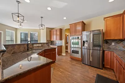 8724 Panadero Drive, Austin, TX 78747 - Photo 7