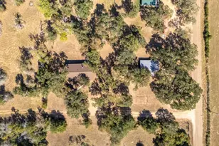 1949 County Road 347 Loop, Gause, TX 77857 - Photo 23