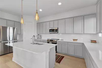 2050 Lohmans Spur Road #1302, Lakeway, TX 78734 - Photo 9