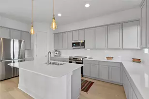 2050 Lohmans Spur Rd, Lakeway, TX 78734 - Photo 9