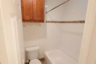 7685 Northcross Dr, Austin, TX 78757 - Photo 9