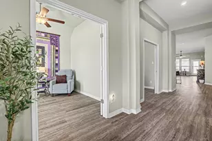 108 Finley St, Hutto, TX 78634 - Photo 9