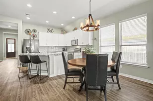 108 Finley St, Hutto, TX 78634 - Photo 17