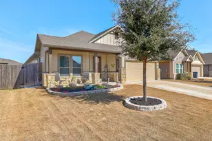 108 Finley St, Hutto, TX 78634 - Photo 1