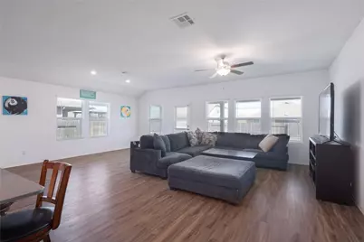 108 Red Buckeye Street, Hutto, TX 78634 - Photo 7