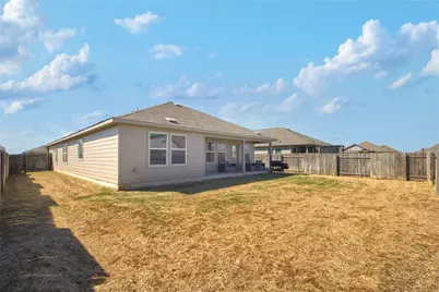 108 Red Buckeye Street, Hutto, TX 78634 - Photo 33