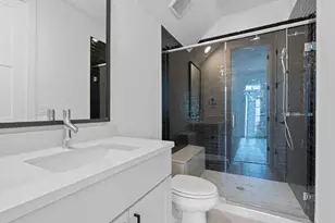 1719 Spyglass Dr, Austin, TX 78746 - Photo 23