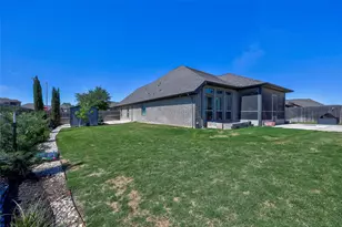 204 Durata Dr, San Marcos, TX 78666 - Photo 25