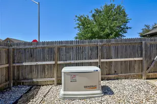 204 Durata Dr, San Marcos, TX 78666 - Photo 27