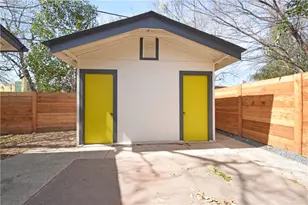 6400 Brookside Dr, Austin, TX 78723 - Photo 23