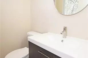 6400 Brookside Dr, Austin, TX 78723 - Photo 9