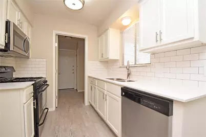 6400 Brookside Drive #B, Austin, TX 78723 - Photo 15