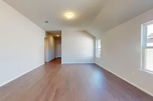 11917 Dillon Fls Dr, Austin, TX 78747 - Photo 13